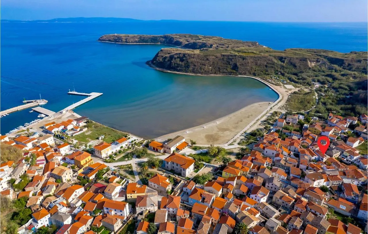 Holiday home Stunning Home In Susak With Kitchen